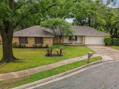 2919 Spring Oaks Ct, Bedford, TX 76021 - photo 3