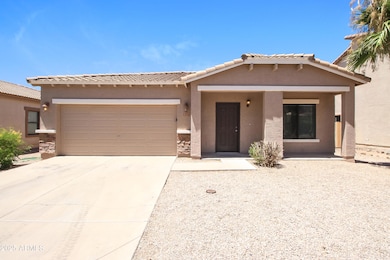 1017535.2232 E GREENLEE AVE - Front View