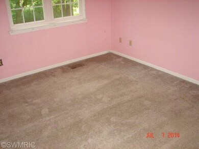 422 Corral Path, Lansing, MI 48917 - photo 4