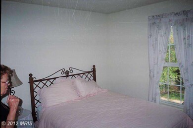 8 Chippewa Ct, Silver Spring, MD 20906 - photo 4