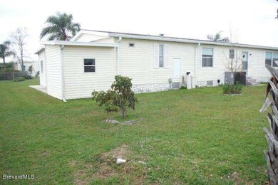 1047_manila_drive_ext (2)