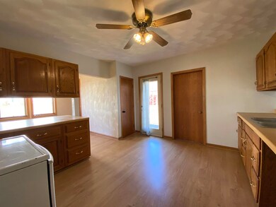 409 N Broad St, Argyle, WI 53504 - photo 6