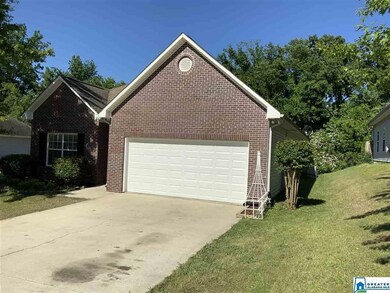 5104 Cantebury Ct, Center Point, AL 35215 - photo 4