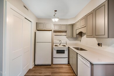 5804 E Falls of Neuse Rd_www.scalaphotog