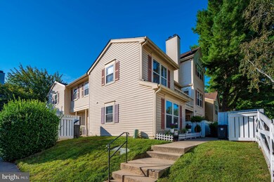 11304 Corinthian Ct, Germantown, MD 20876 - photo 2