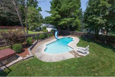 45 Beacon St, Lowell, MA 01850 - photo 2