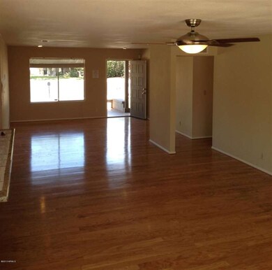 13230livingroomfrombackdoor