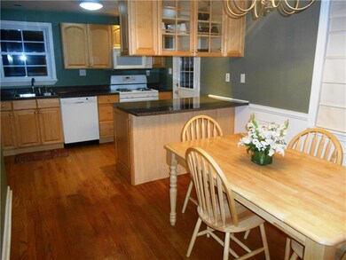 Open dining room/kitchen area.