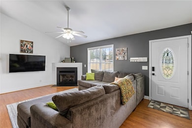 2417 Foxfire Ln, Burlington, NC 27217 - photo 5