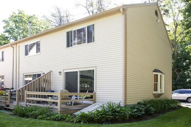 324 Union St unit 3, Millis, MA 02054 - photo 2