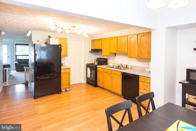 2703 Yarnall Rd, Halethorpe, MD 21227 - photo 3