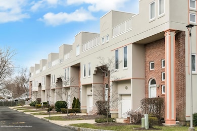 Westwinds Complex