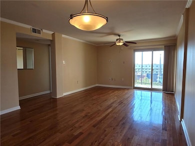 3915 St Charles Ave unit 704, New Orleans, LA 70115 - photo 5