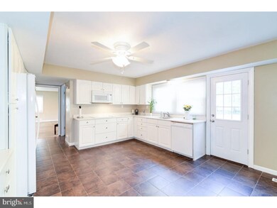 3 Woodhaven Ln, Willingboro, NJ 08046 - photo 7