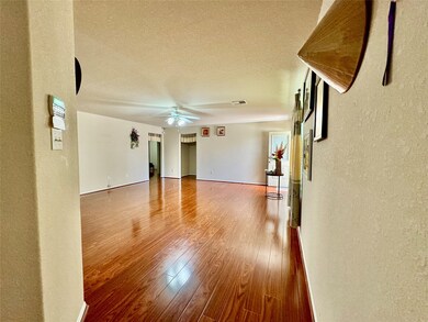 13431 Dahlia Green Way, Houston, TX 77038 - photo 4