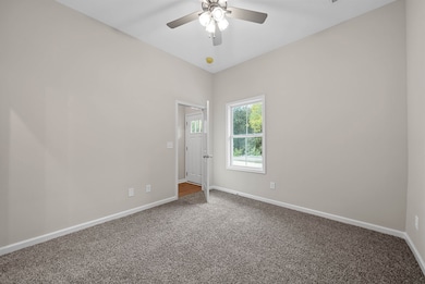 329 Cedar Ct, Clarksville, TN 37042 - photo 6