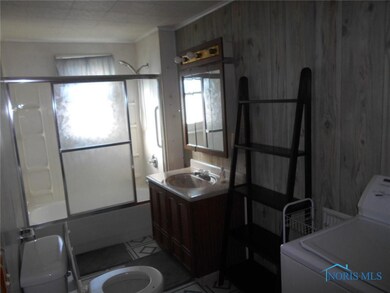 520 Davis St, Findlay, OH 45840 - photo 3