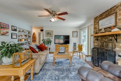 Large livingroom