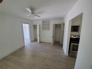 811 14th St N, Saint Petersburg, FL 33705 - photo 5