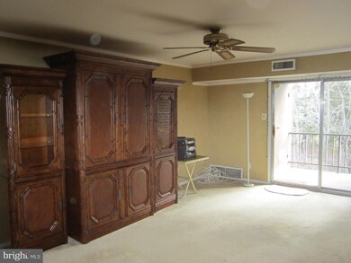 0 Hampton Crossing Condiminiums unit G, Southampton, PA 18966 - photo 3