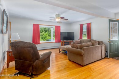 71 Russell Rd, Colonie, NY 12205 - photo 7