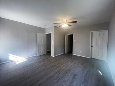 1405 S Walnut St, Sherman, TX 75090 - photo 5