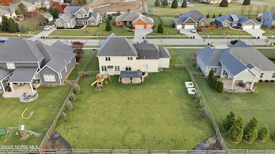 9599 Newbury Ln, Whitehouse, OH 43571 - photo 4