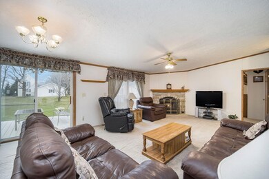 MUSALL family room 2