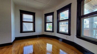 74 Grant St unit 2, Lynn, MA 01902 - photo 5