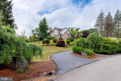 16 Somerfields Dr, Wyoming, PA 18644 - photo 2