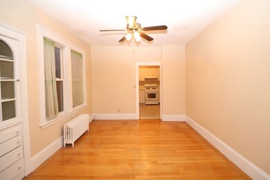 115 Ocean St unit 2, Lynn, MA 01902 - photo 3