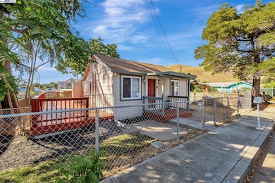 118 Sycamore St, Fremont, CA 94536 - photo 2