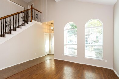 4724 Topaz Ln, Granbury, TX 76049 - photo 4