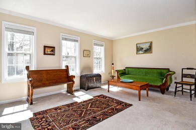 11988 Sentinel Point Ct, Reston, VA 20191 - photo 4