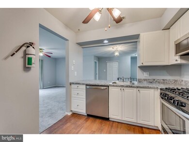 562 Shetland Ct unit 562, Sewell, NJ 08080 - photo 7