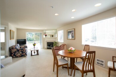 7207 210th St SW unit 103, Edmonds, WA 98026 - photo 4