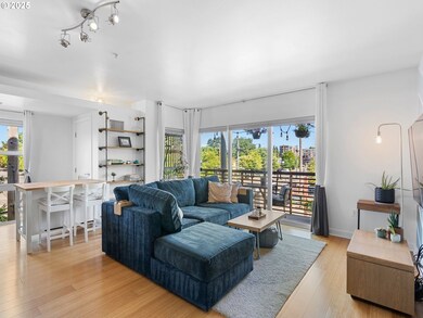 3970 N Interstate Ave unit 301, Portland, OR 97227 - photo 6