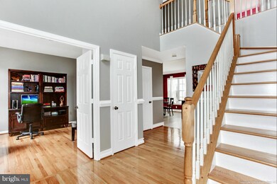 1005 Storrington Dr, Frederick, MD 21702 - photo 2