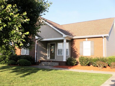 209 Clydesdale Ln, Springfield, TN 37172 - photo 2