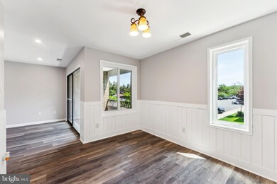 531 Florida Ave unit 102, Herndon, VA 20170 - photo 6