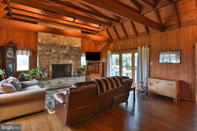 862 Deep Run Rd, Perkasie, PA 18944 - photo 7