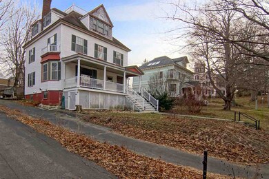 282 Rockland St, Portsmouth, NH 03801 - photo 4