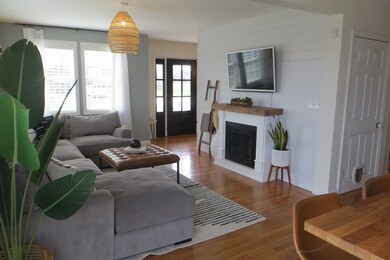 31 Raymond St, Dudley, MA 01571 - photo 7