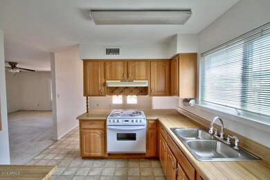 8047 E Flossmoor Ave, Mesa, AZ 85208 - photo 4