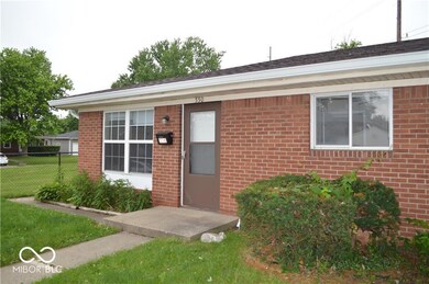 550 Cleveland St, Beech Grove, IN 46107 - photo 3