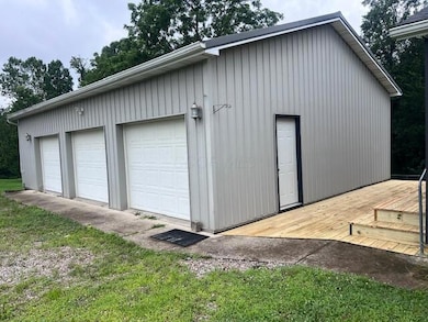 37259 Davis Chapel Rd, Logan, OH 43138 - photo 3