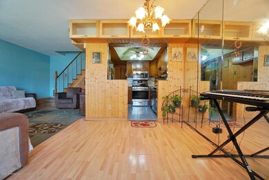 (5) Dining Room