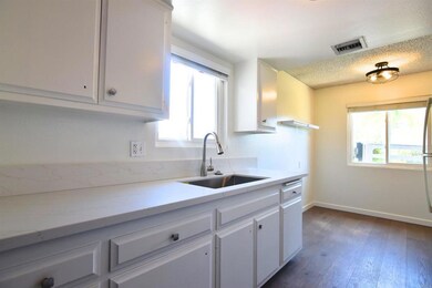 748 Teaberry St, Encinitas, CA 92024 - photo 2