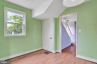 801 N Maple Ave, Brunswick, MD 21716 - photo 7