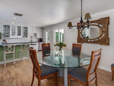 011_Dining Room